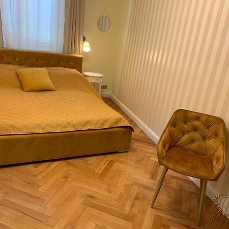 New Oldtown Apartment Near St Martin Cathedral, Ac, Balcony Bratislava Buitenkant foto