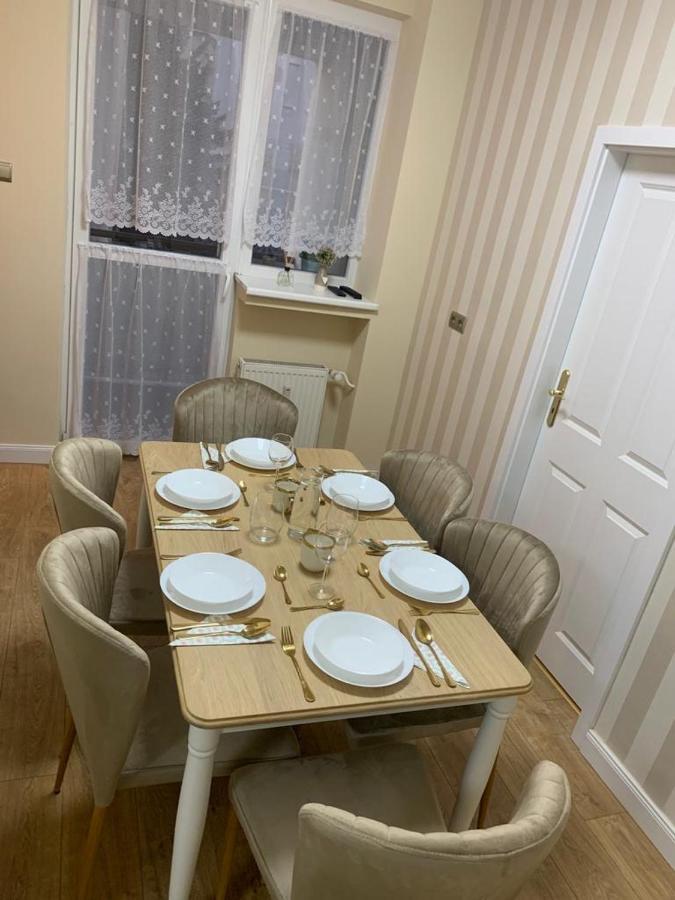 New Oldtown Apartment Near St Martin Cathedral, Ac, Balcony Bratislava Buitenkant foto