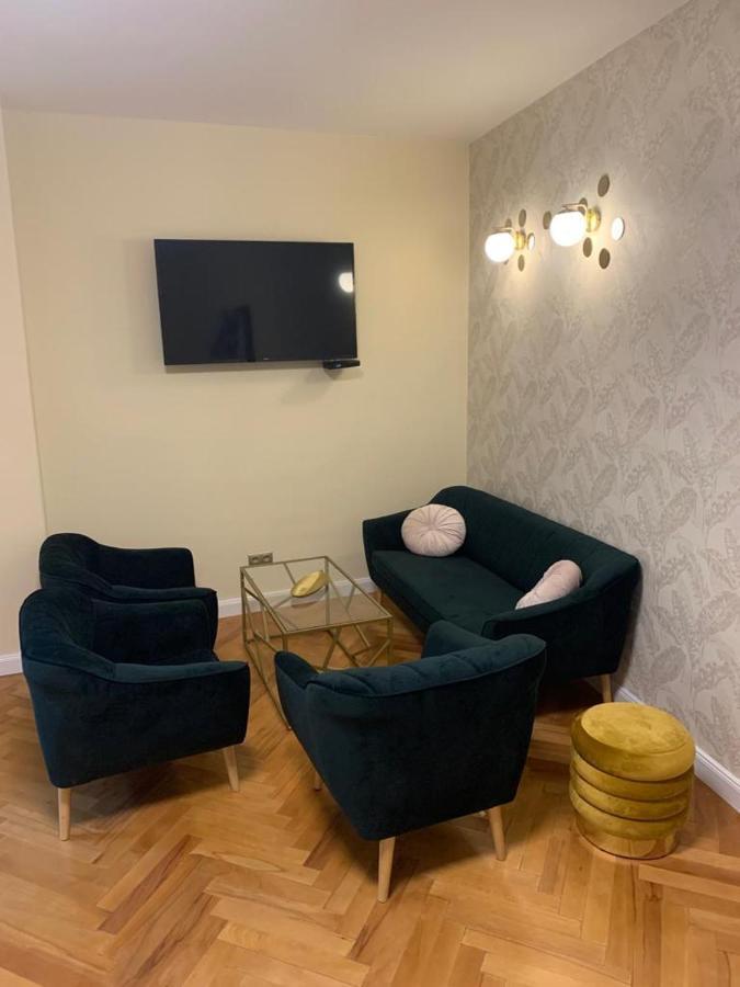 New Oldtown Apartment Near St Martin Cathedral, Ac, Balcony Bratislava Buitenkant foto